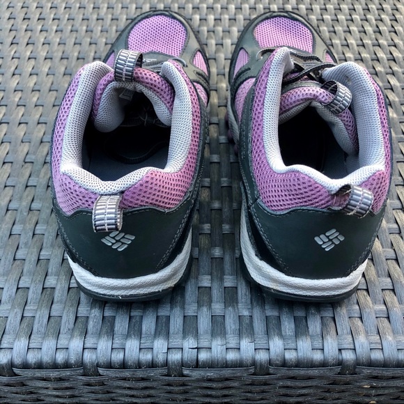 Colombia Hiking Shoes - Picture 5 of 6